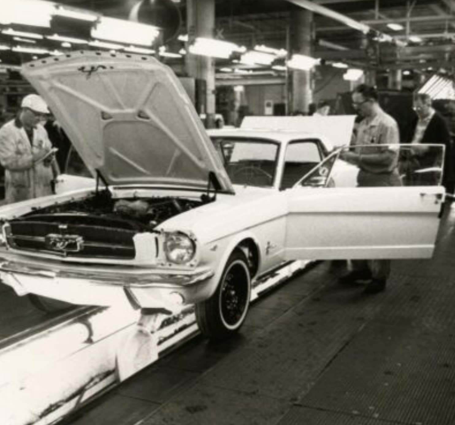 1965 ford mustang assembly line